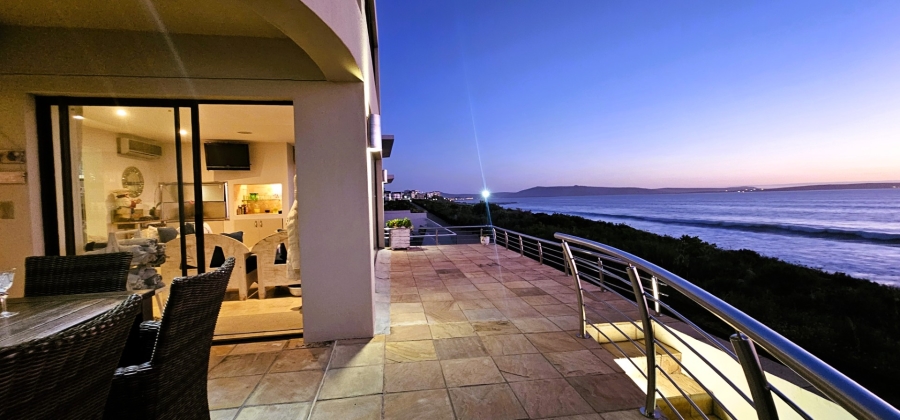 5 Bedroom Property for Sale in Calypso Beach Western Cape